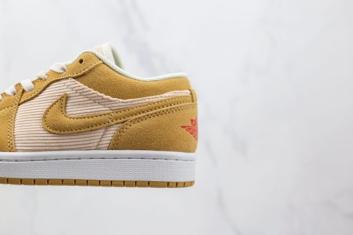 NIKE AJ1 Air Jordan 1 low Beige corduroy