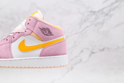 NIKE Air Jordan 1 Mid SE Arctic Pink