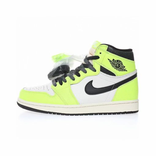 Nike Air Jordan 1 Retro High OG”Volt“