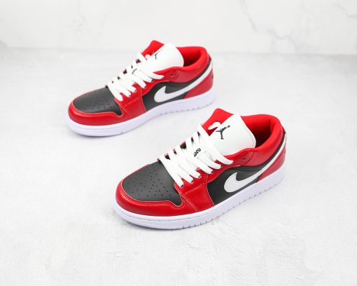 NIKE Air Jordan 1 Low Reverse Chicago