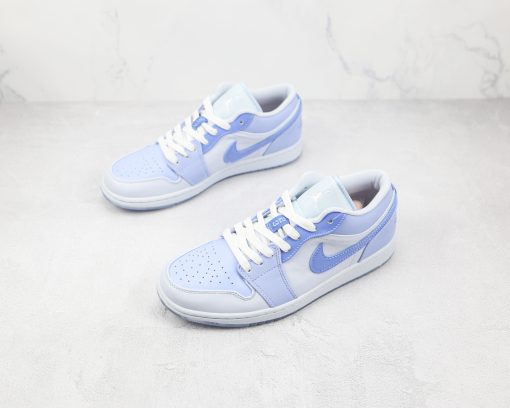 NIKE Air Jordan 1 Low Haze blue