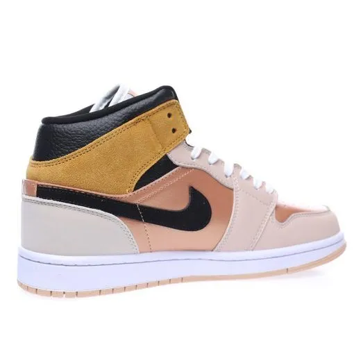 Nike Wmns Air Jordan 1 Mid SE”Particle Beige”