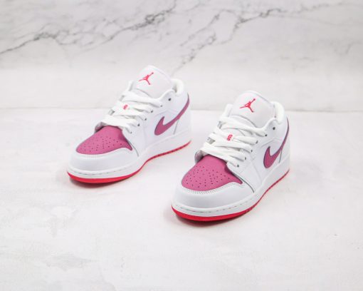 NIKE Air Jordan 1 Low White and purple