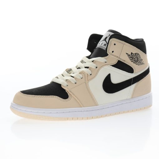 NIKE Wmns Air Jordan 1 Retro Mid”Barely Orange”