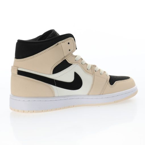 NIKE Wmns Air Jordan 1 Retro Mid”Barely Orange”
