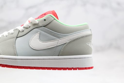 NIKE Air Jordan 1 Retro Low Hare