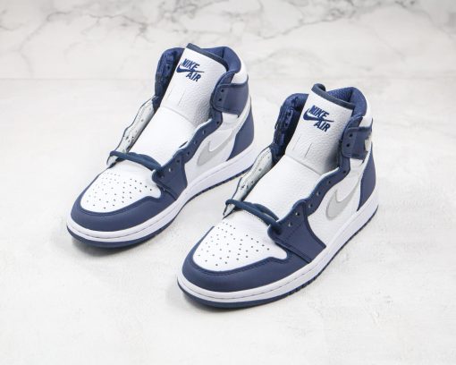 NIKE Air Jordan 1“Midnight Navy”