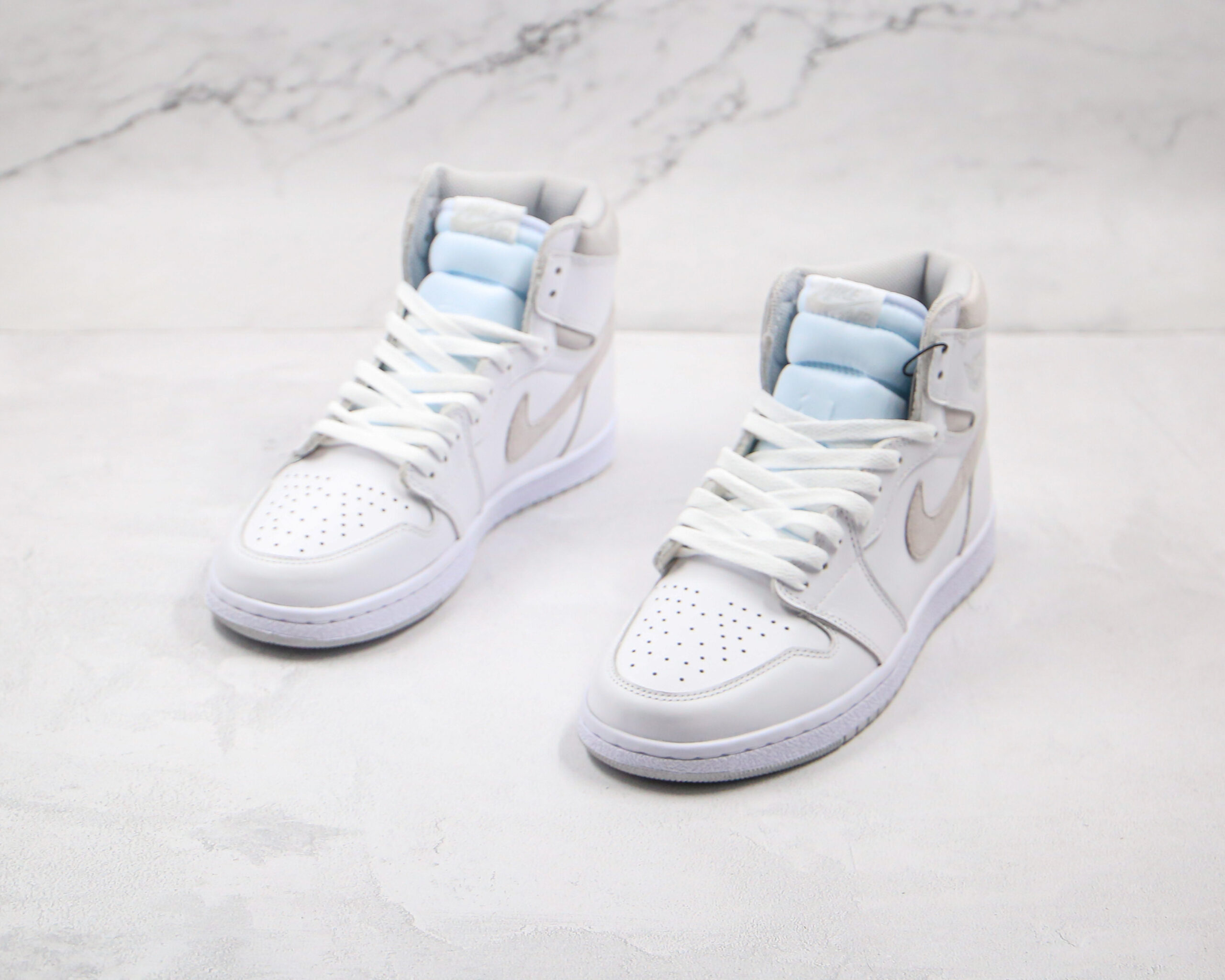 NIKE Air Jordan 1 High ’85“Neutral Grey”