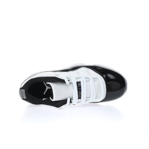 Nike Air Jordan 11 Retro Low”Concord”
