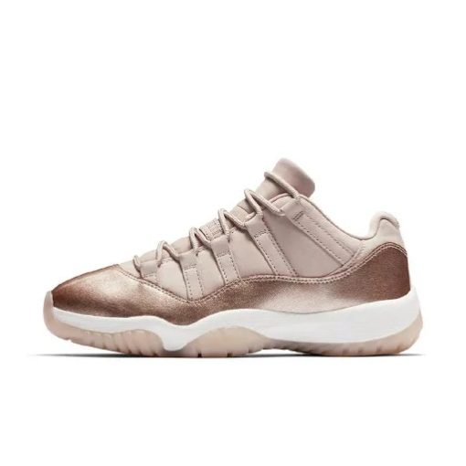 NIKE AIR JORDAN 11 BEIGE AND GOLD