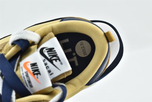 Nike Vaporwaffle sacai Sesame Blue Void