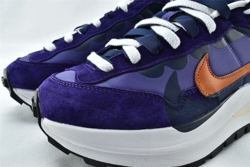 Nike Vaporwaffle sacai Purple Orange