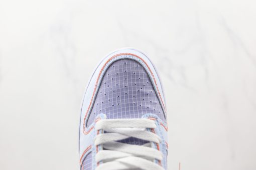 NIKE SB Dunk Low “Light Blue Joint Blue Stitch”