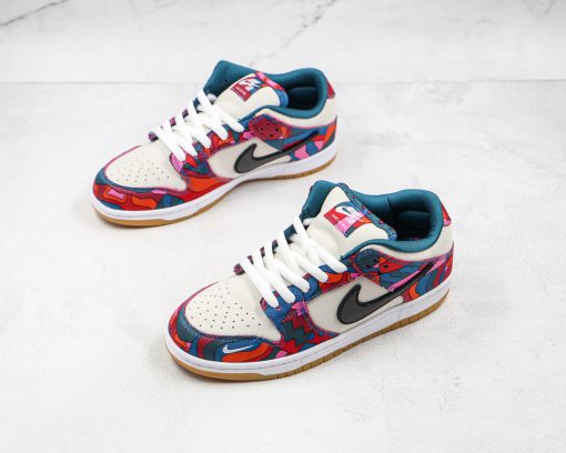 NIKE Dunk Low Abstract art