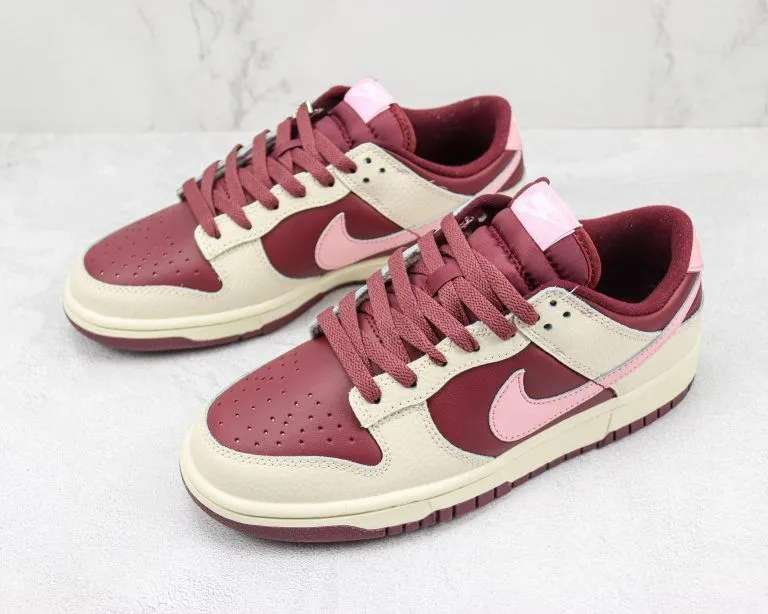 Nike Dunk Low Retro PRM Valentine’s Day