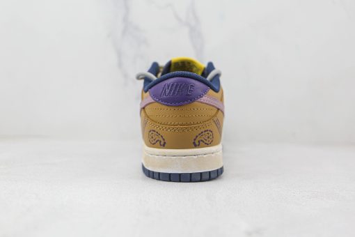 NIKE SB Dunk Low Brown lightning purple