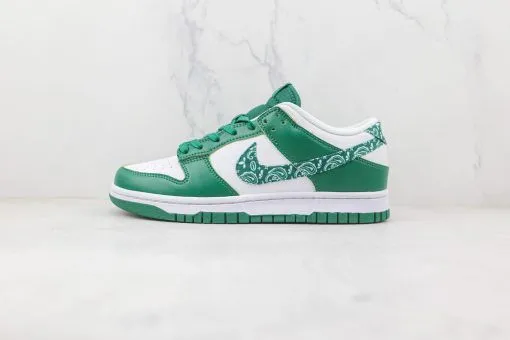 NIKE SB Dunk Low “Green Paisley”