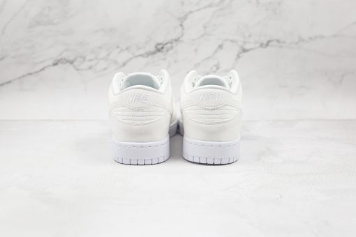 NIKE DSM x Nike Dunk Low White goose down