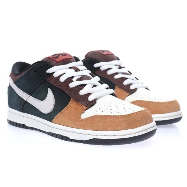 NIKE SB Dunk Low PRO”Joe Strummer”