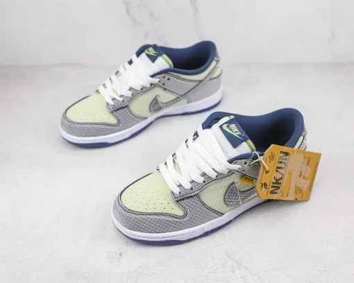 NIKE SB Dunk Low “Joint Black and Green Stitches”