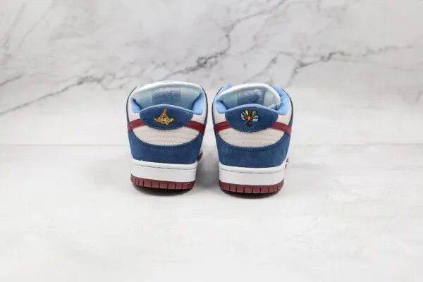 NIKE DUNK LOW Dunk SB Blue red