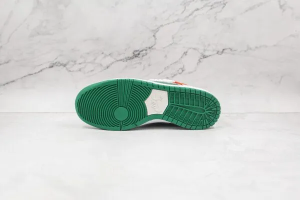 NIKE SB Dunk Low Pro White green