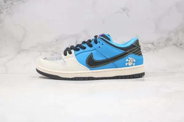 NIKE Instant Skateboards x NK SB Dunk Low