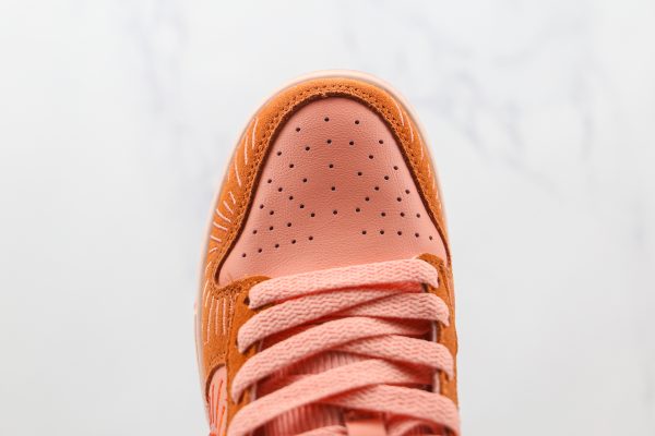 NIKE SB Dunk Low NH “Winter Solstice”
