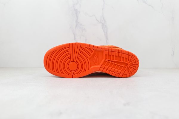 NIKE SB Dunk Low NH “Winter Solstice”