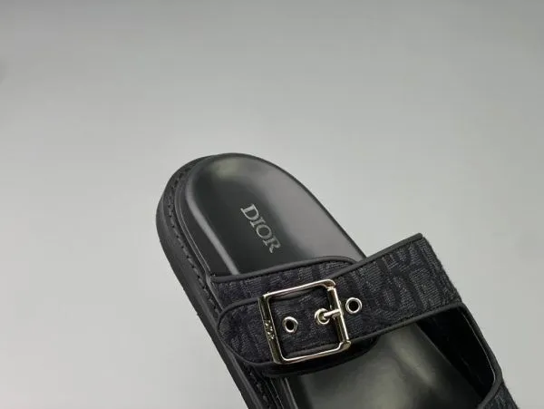 Dior Slipper