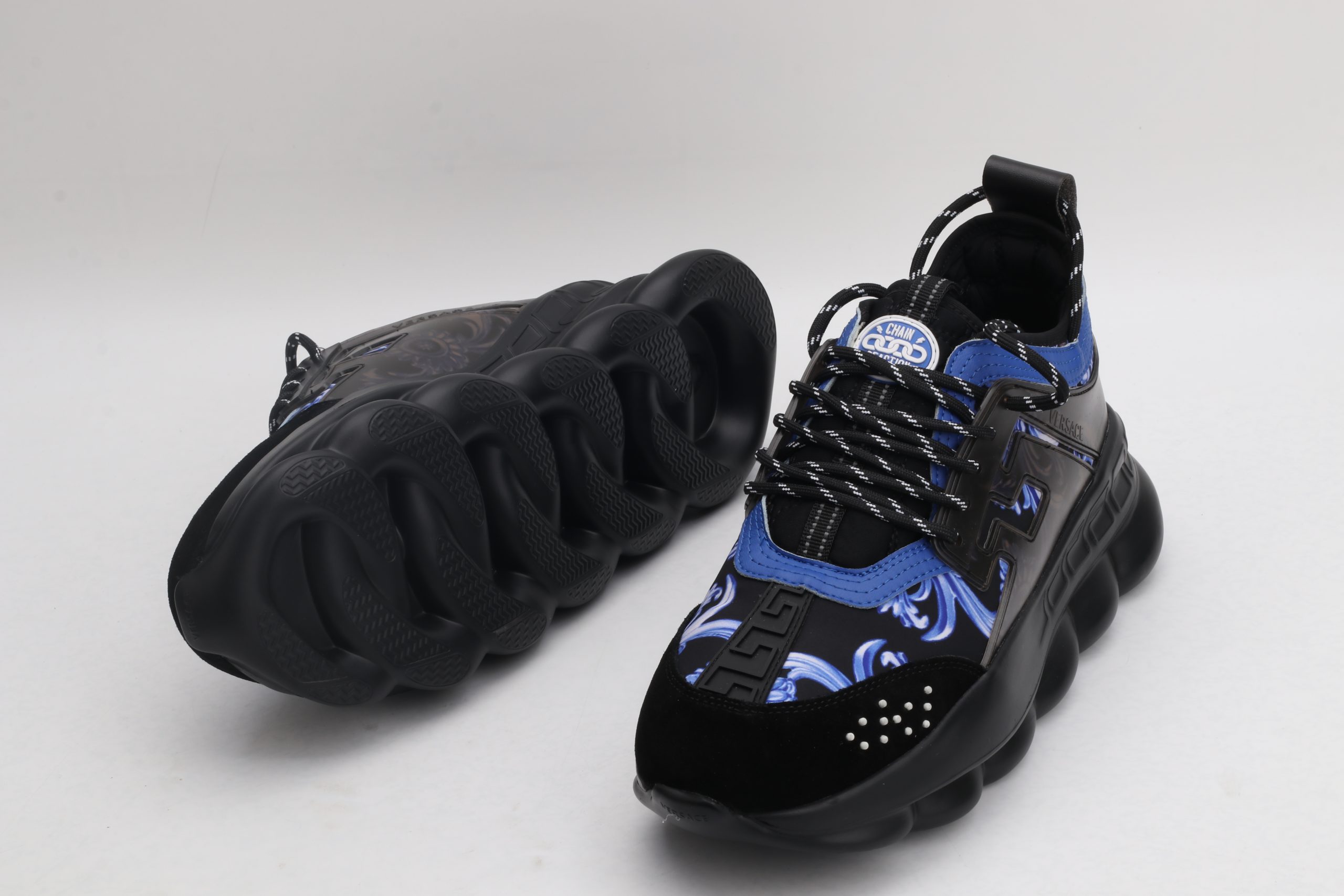 CHAIN REACTION Blue Black