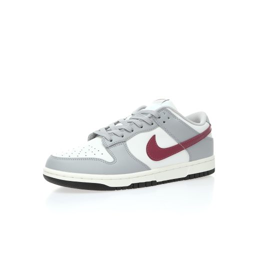 Nike Wmns SB Dunk Low”Grey/White/Red”