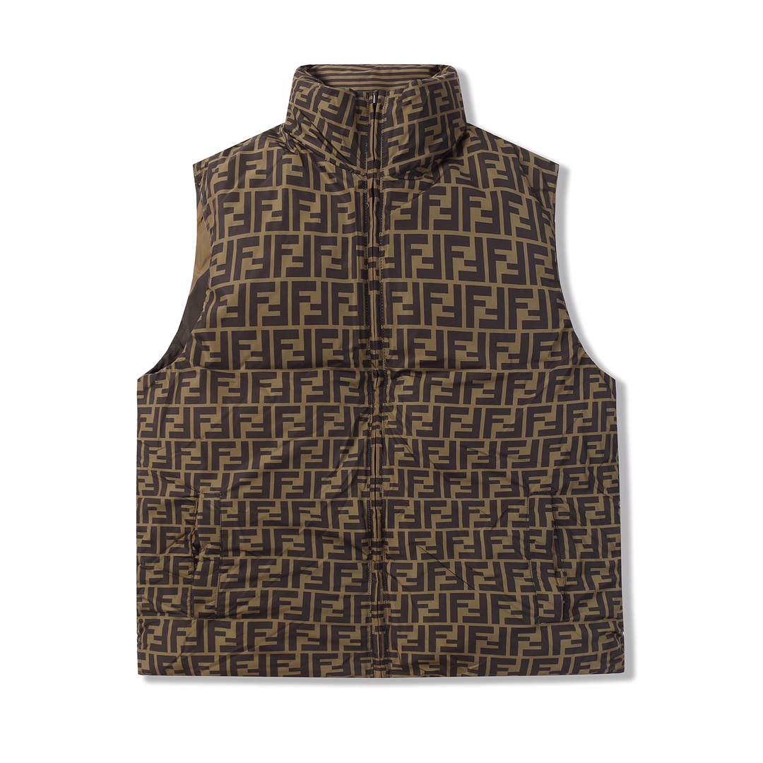 Double sided standing collar vest