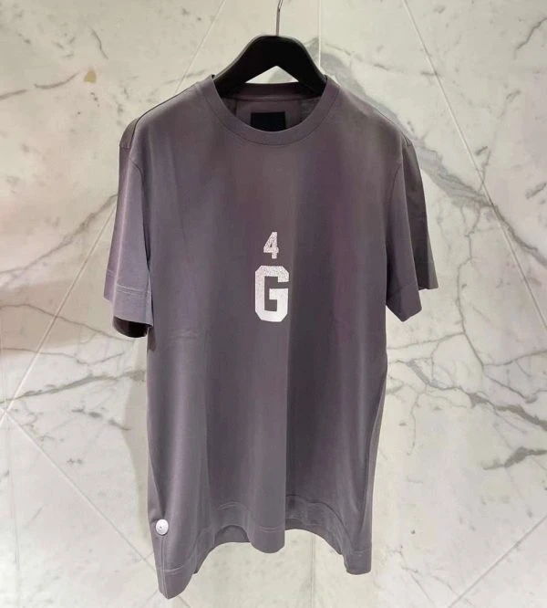 Givenchy T-Shirt