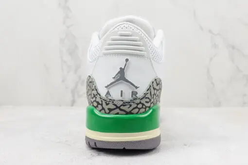 Air Jordan 3 Retro Lucky Green