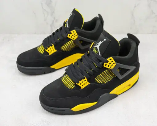 Air Jordan 4 Retro Thunder