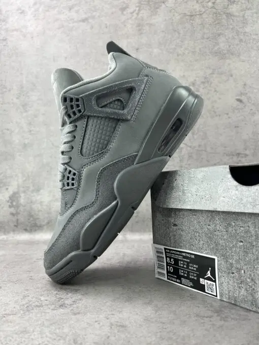 Air Jordan 4 Retro SE Wet Cement