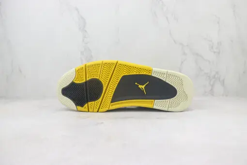Air Jordan 4 Retro Vivid Sulfur Yellow