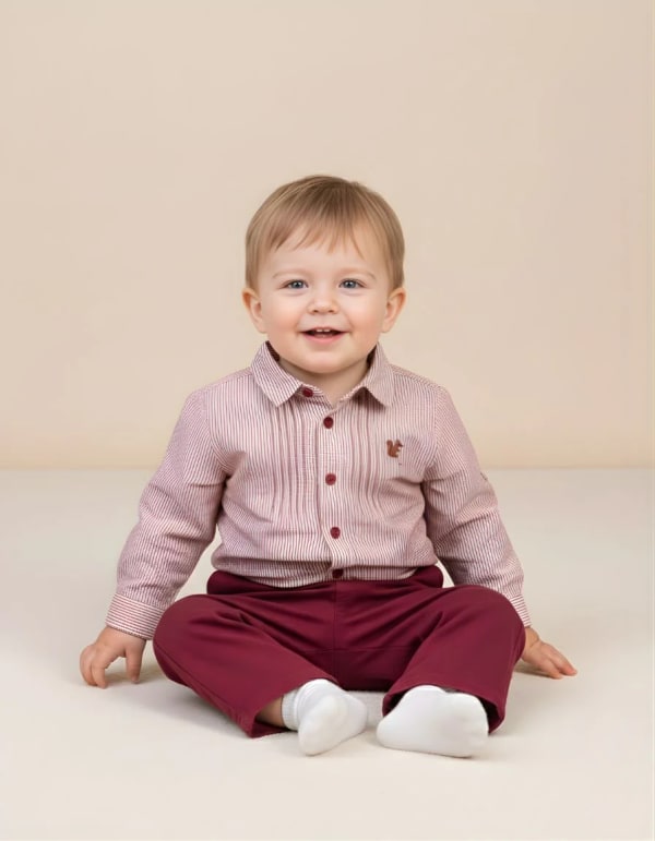 Chemise bébé garçon – Motif vichy bordeaux avec broderie