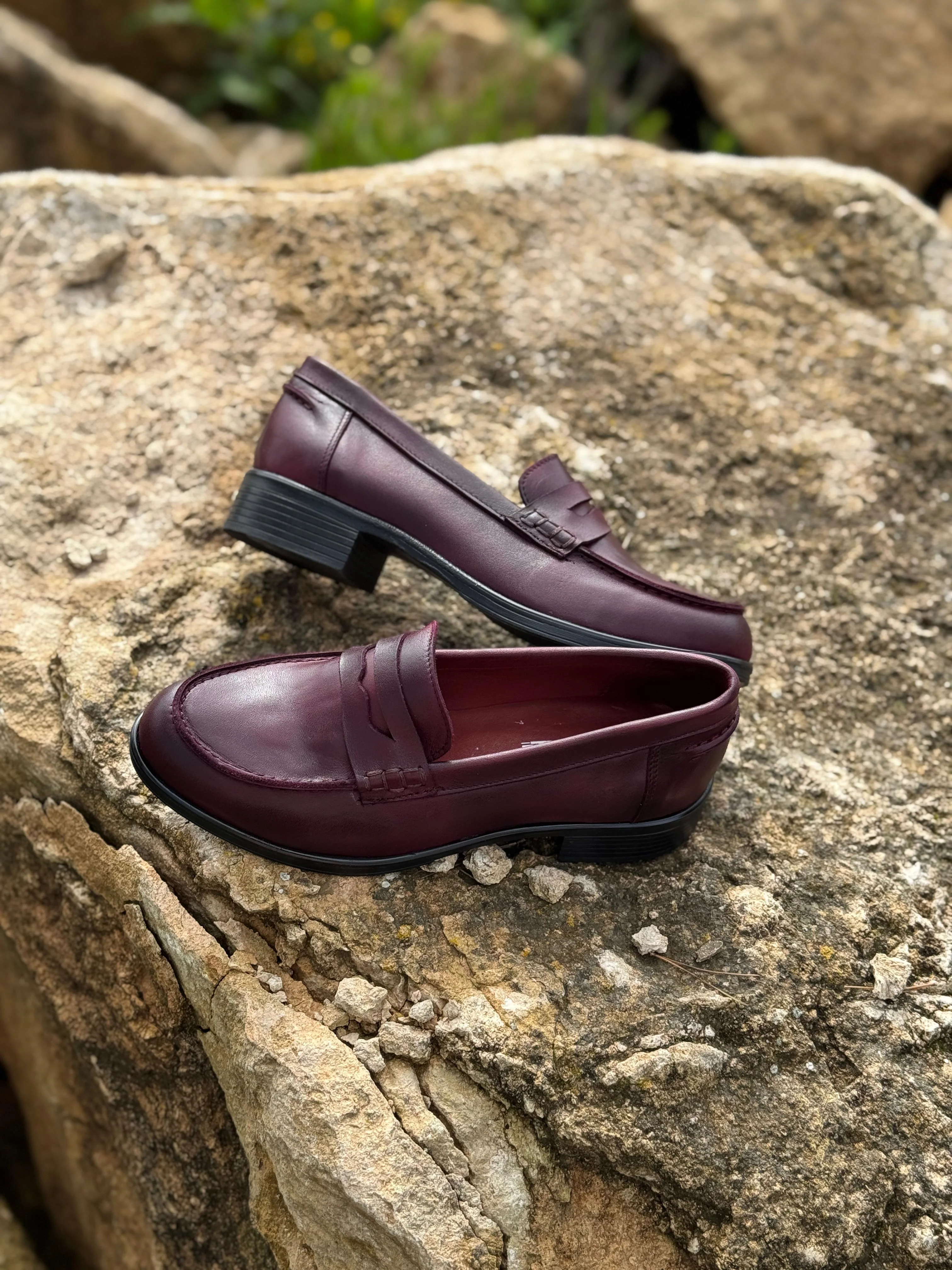 Mocassins en cuir pour femme - bordeaux