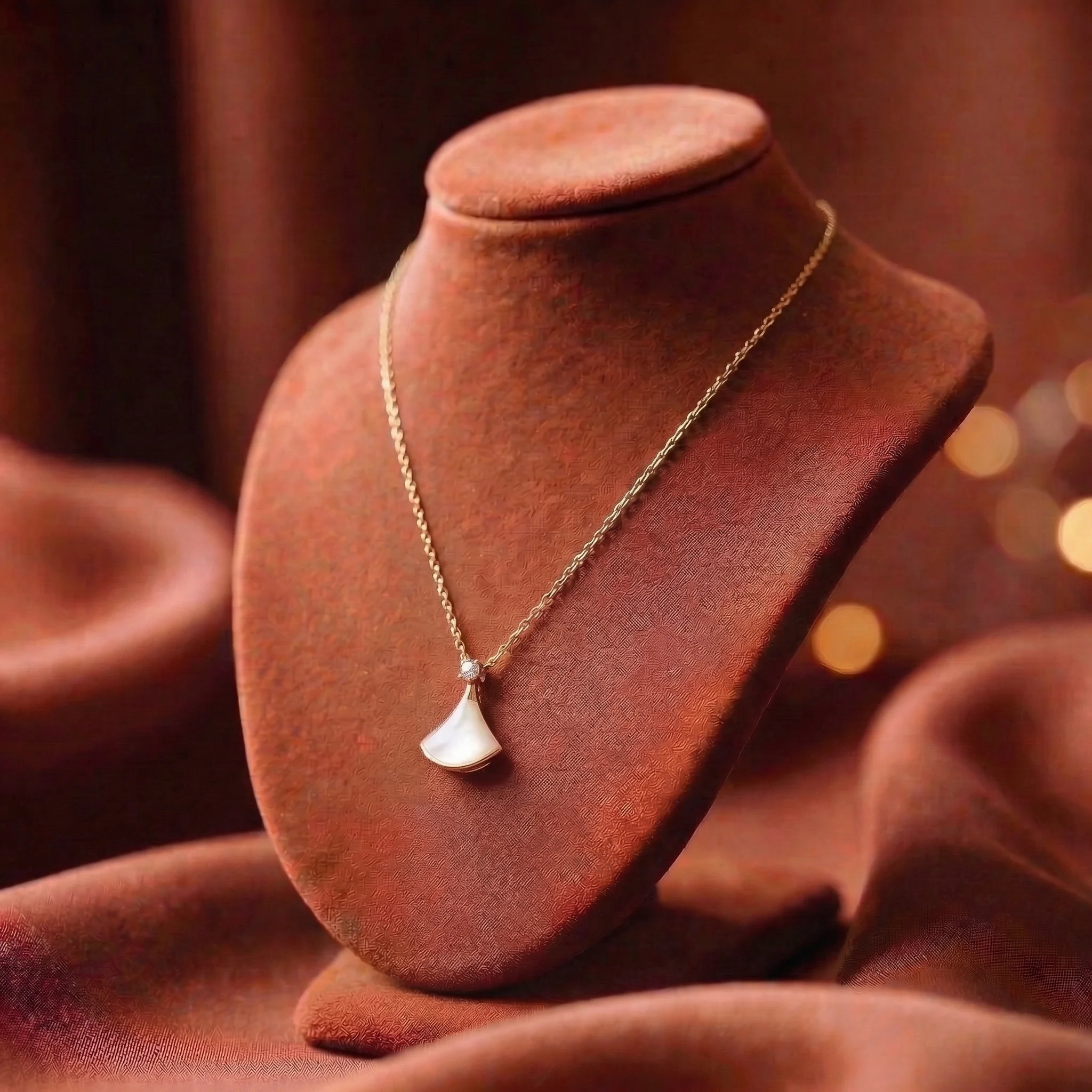 COLLIER BVLGARI