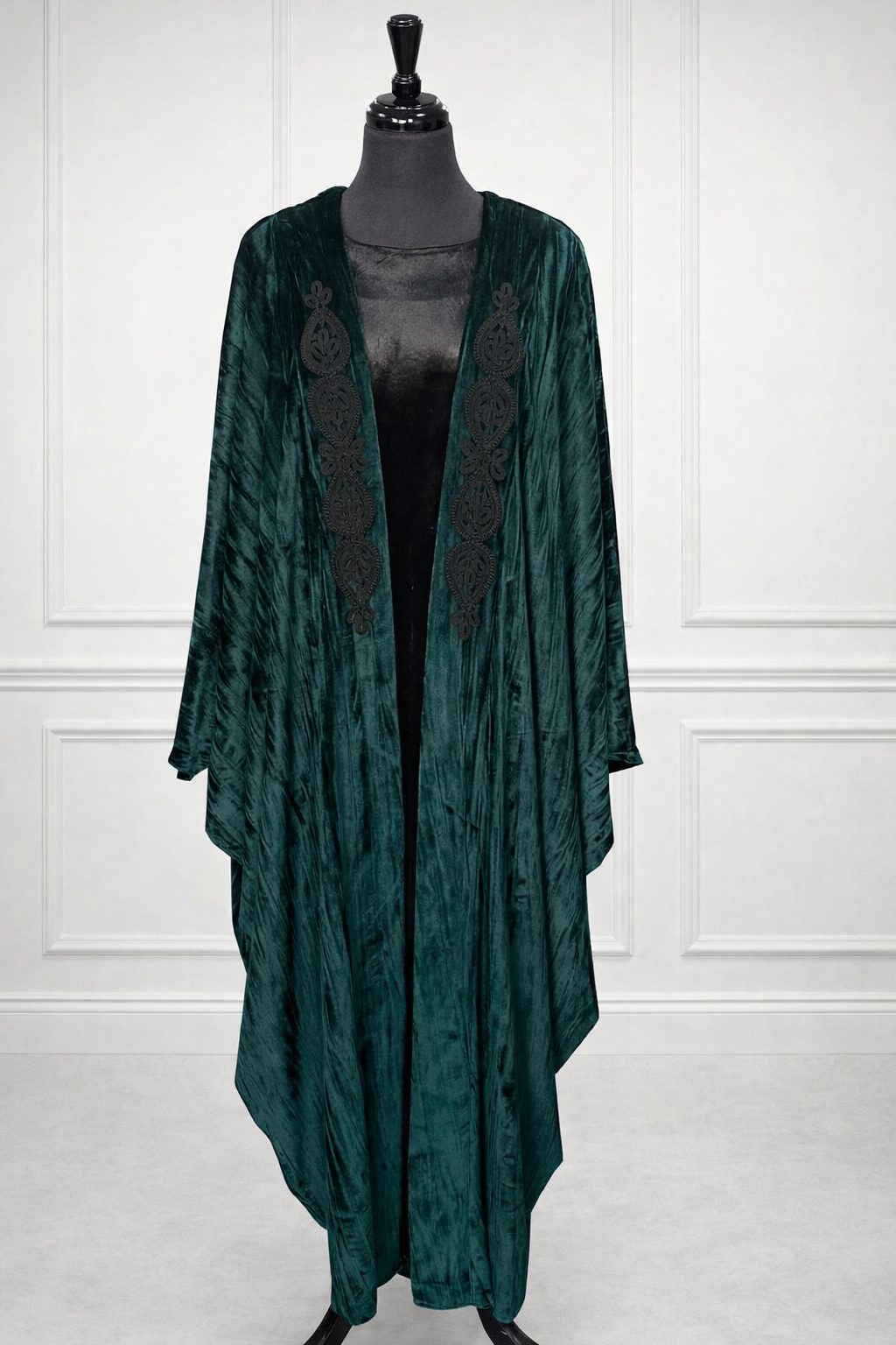 Kimono velours vert foncé coupe papillon + robe longue noire