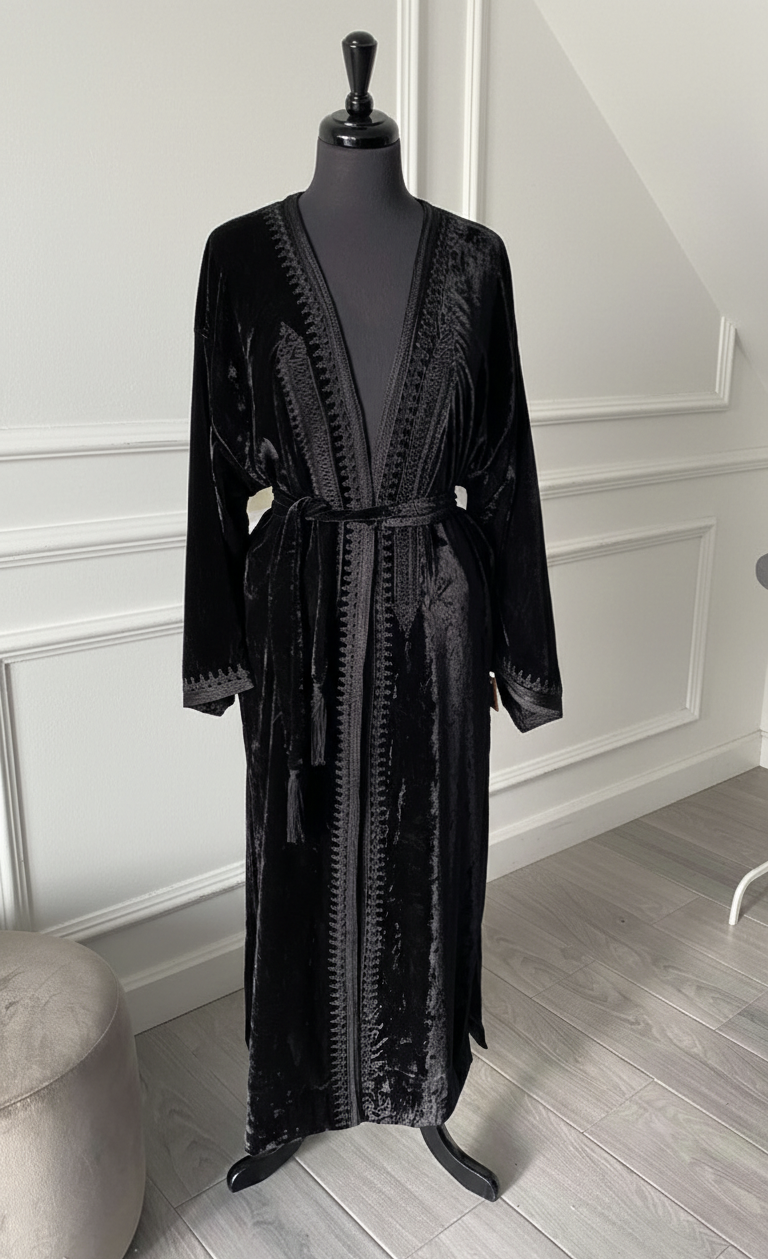 Kimono en velours noir
