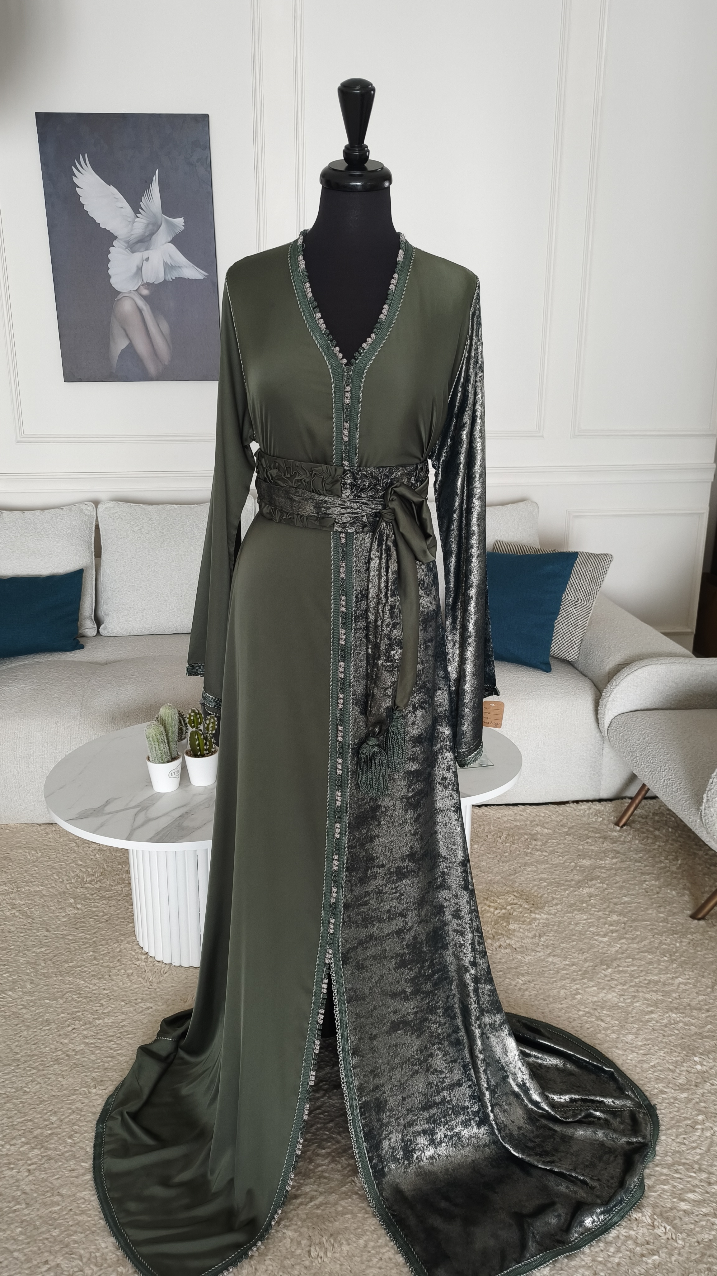 Caftan en satin et lamé vert bouteille + ceinture ajustable – pièce unique