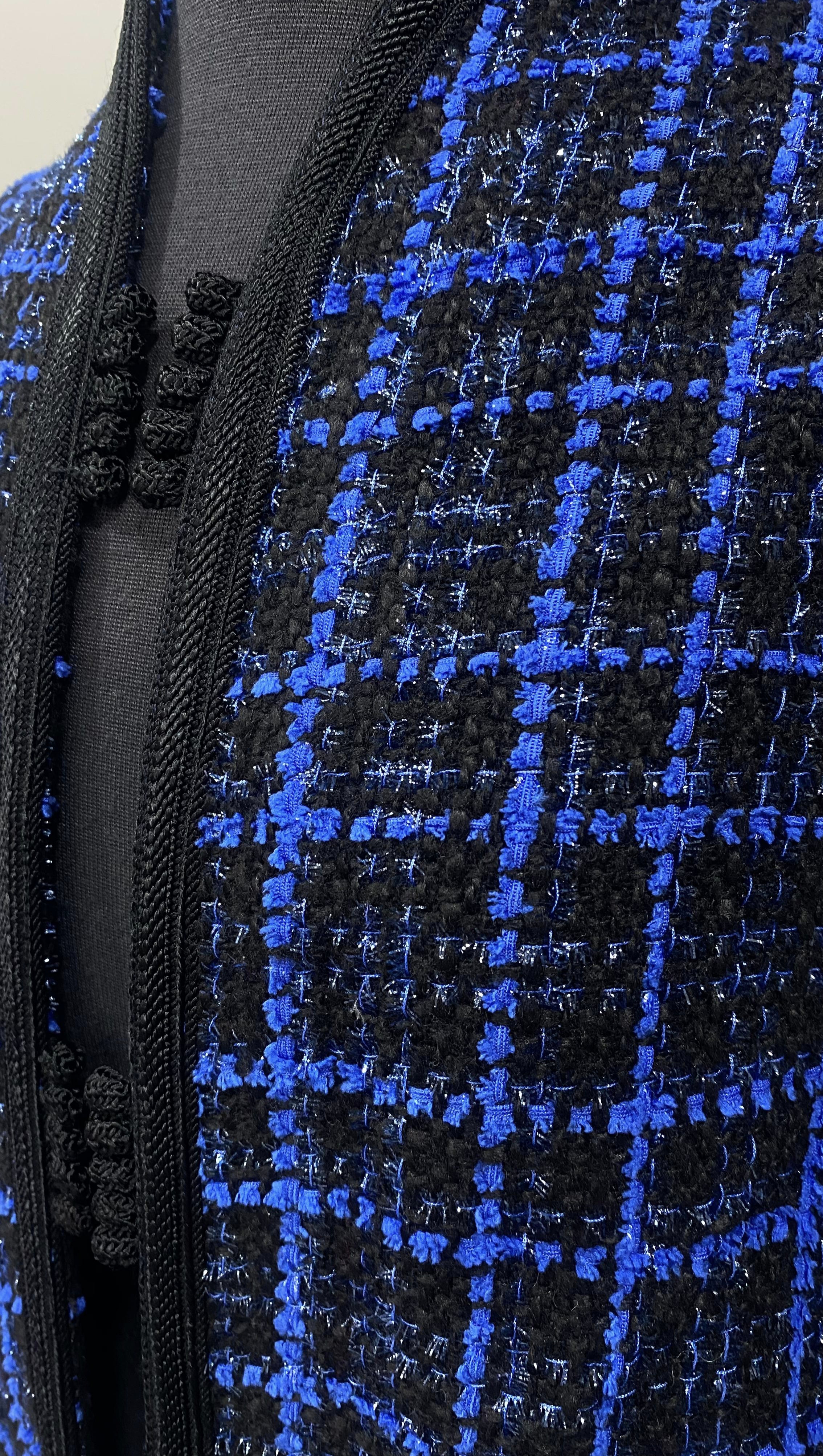 Gilet en noir et bleu 39ad