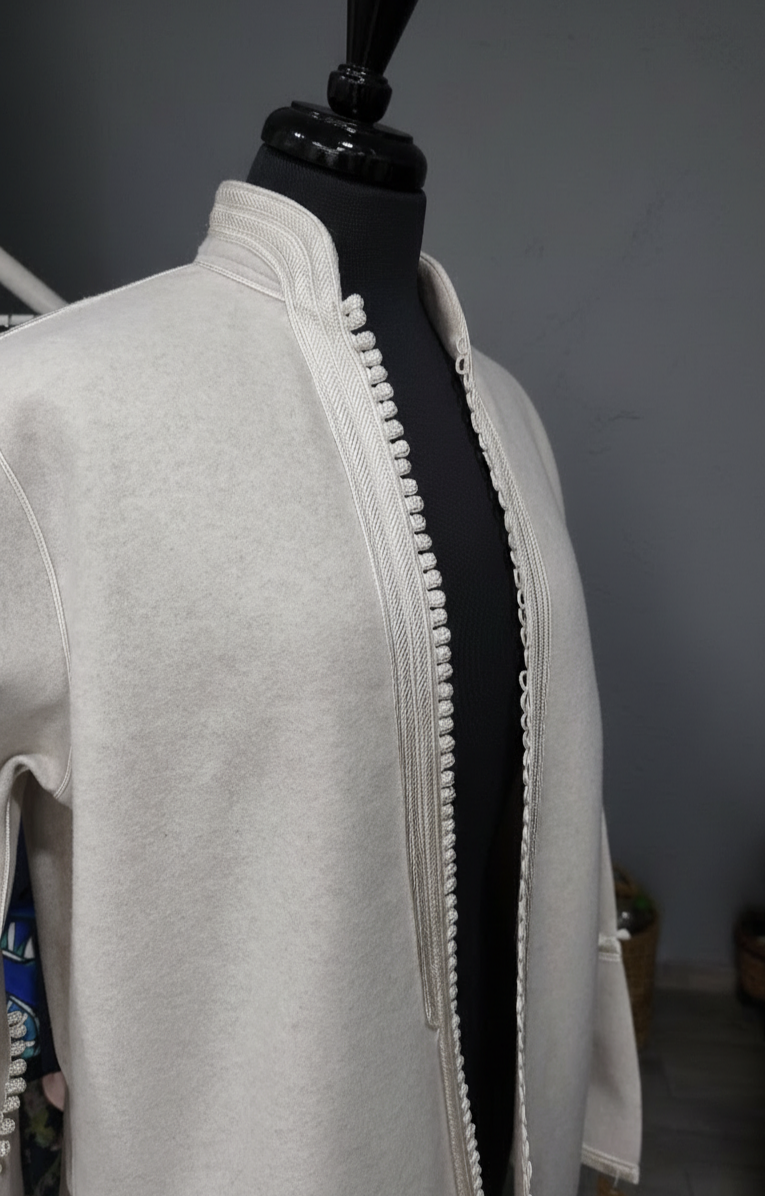 Veste en Mlifa 39ad courte blanc cassé