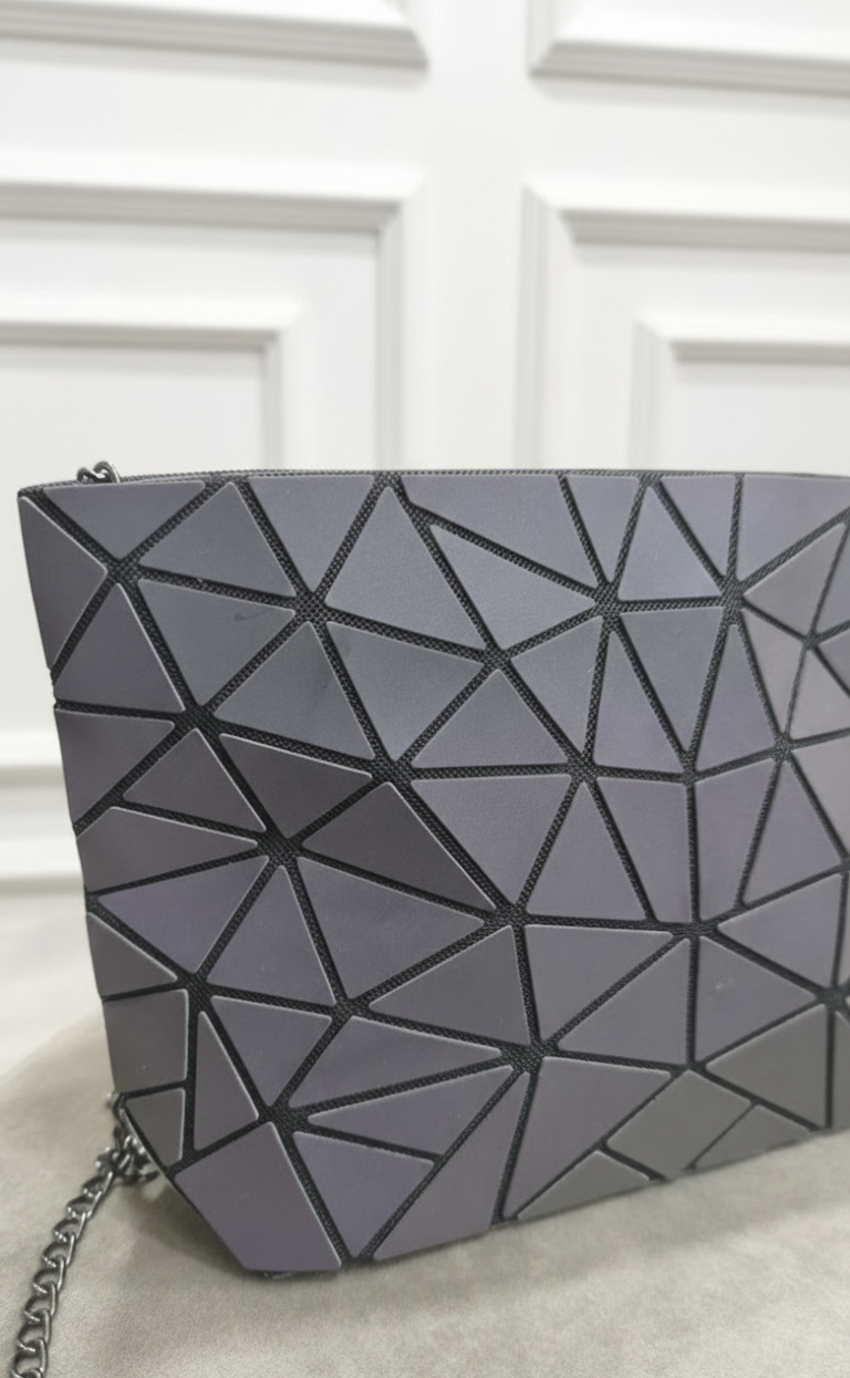 Sac noir à motifs – 28x18 cm