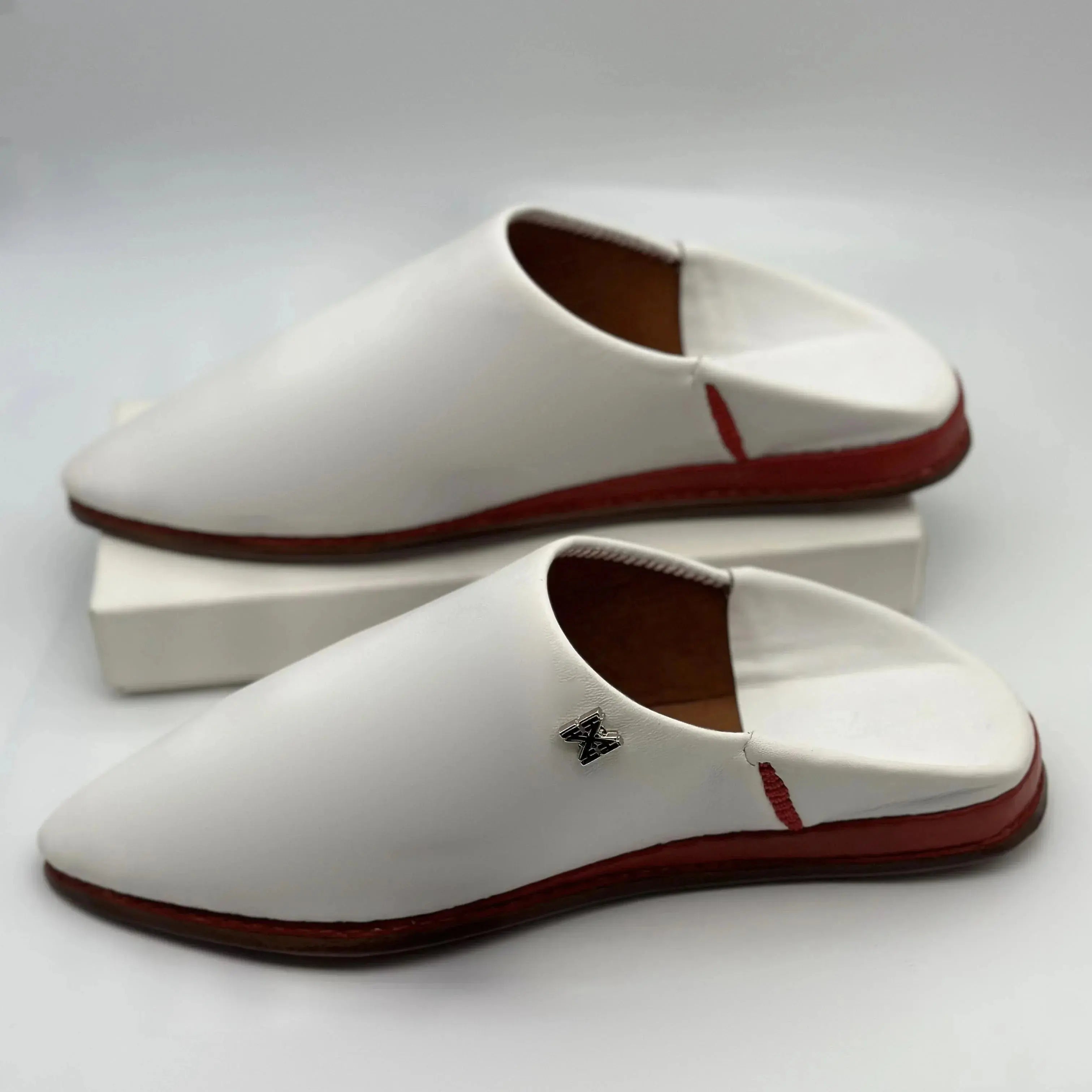 Babouche Musc Blanc Unisexe- Intemporelle - Air Babouche