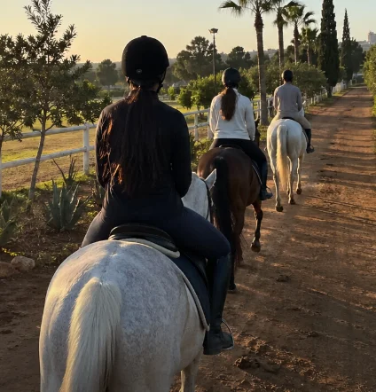 Balade à cheval au Club Équestre Dar Essalam de Rabat