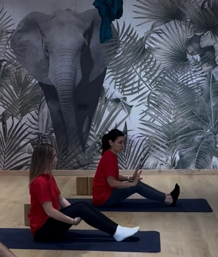 Cours de Power Yoga chez Feel Yoga à Rabat